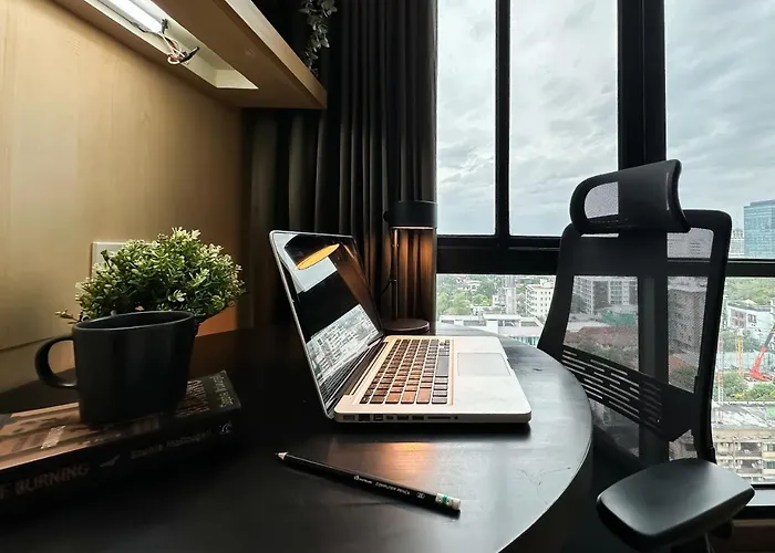 Transquil Modern 1br - Ultra Fast Wifi - Bts Ari * Bangkok